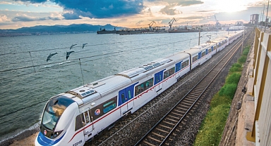 İZBAN, 1 Miyar Yolcuya Ulaştı