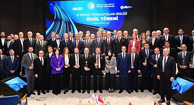 Hizmet ihracatının şampiyonları belli oldu: 18 dalda 54 şirkete ödül verildi