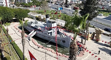 Nusret Mayın Gemisi'nde bakım çalışması