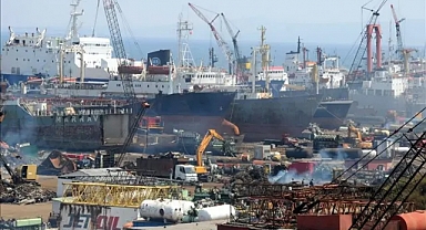 Aliağa Belediyesi, Gemi Söküm Tesislerini Modern Tersane ve Bakım Alanına Dönüştürecek