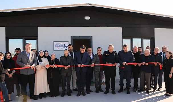Aliağa'da ADOSKOOP'un yeni hizmet binası açıldı