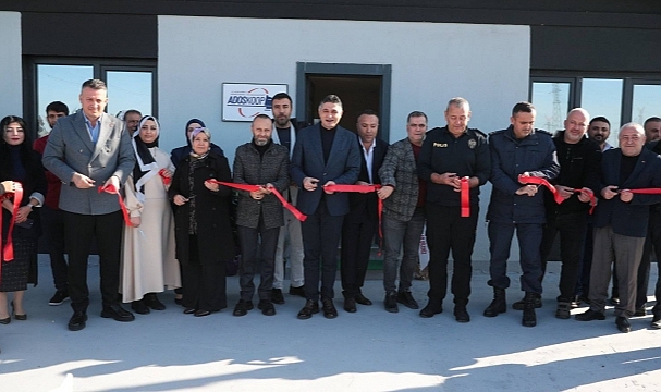Aliağa'da ADOSKOOP'un yeni hizmet binası açıldı