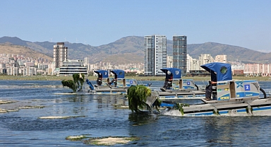 1,2 milyon ton dip çamuru, binlerce ton atık temizlendi