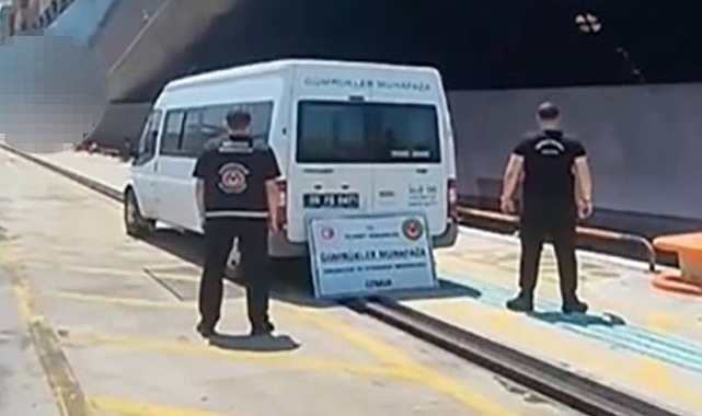 İzmir’de gemide yaklaşık 200 ton
