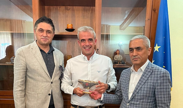 Midilli'de Aliağa Heyetiyle Kapsamlı İş Birliği Zirvesi